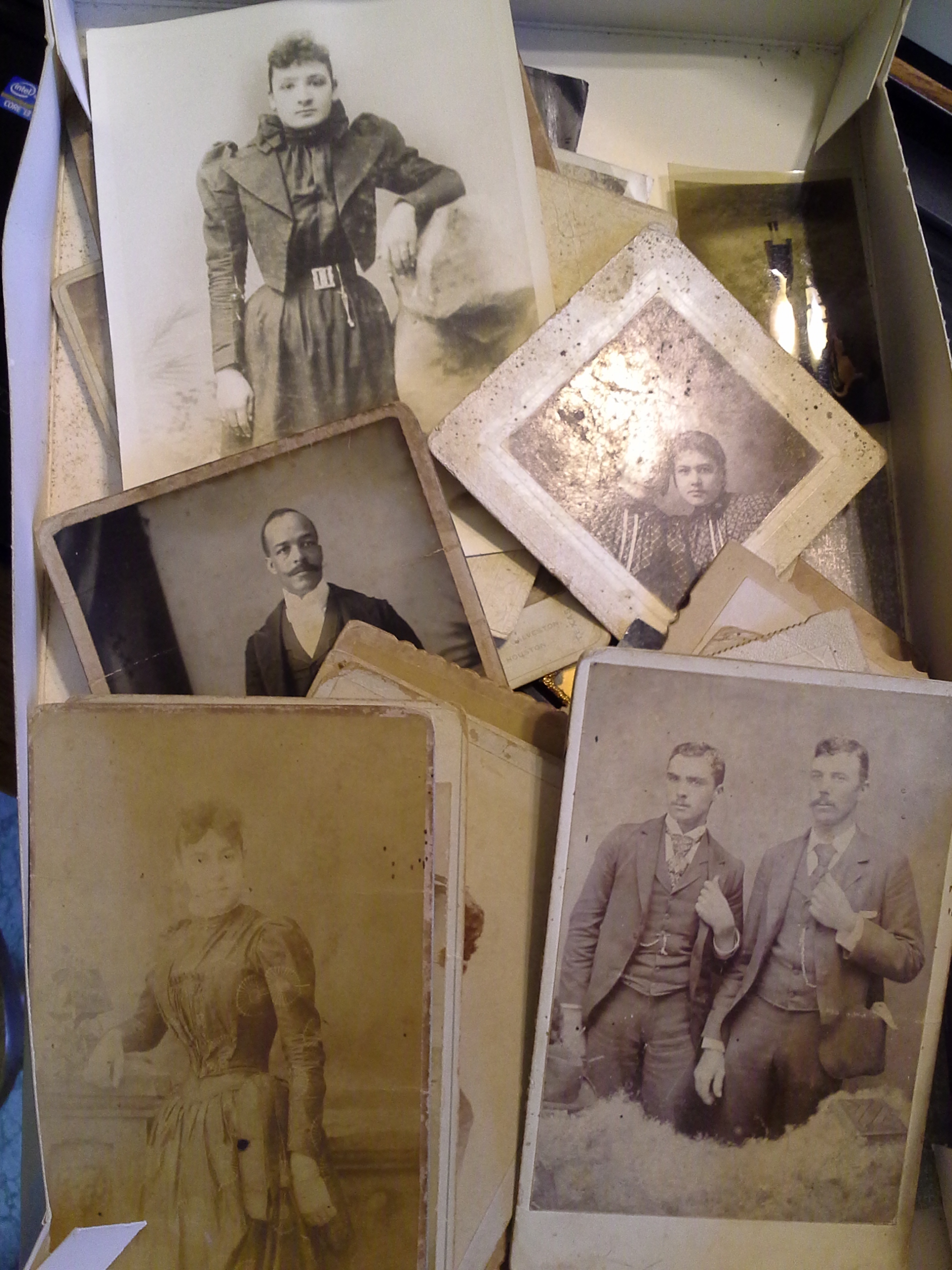 clovis-joseph-olivier-collage